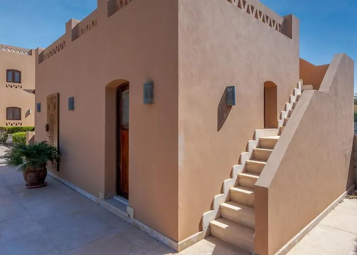 Elegant With A Star-shaped Swimming Pool In West Golf El Gouna & Lagoon * الغردقة