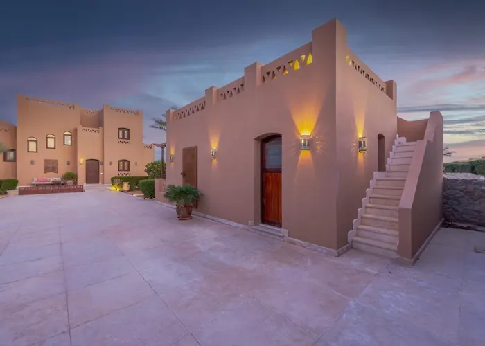 Elegant With A Star-shaped Swimming Pool In West Golf El Gouna & Lagoon الغردقة