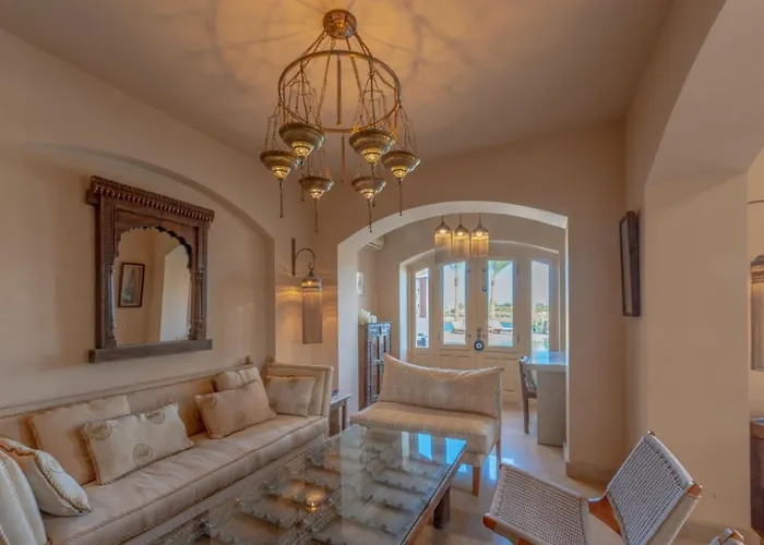 Elegant With A Star-shaped Swimming Pool In West Golf El Gouna & Lagoon