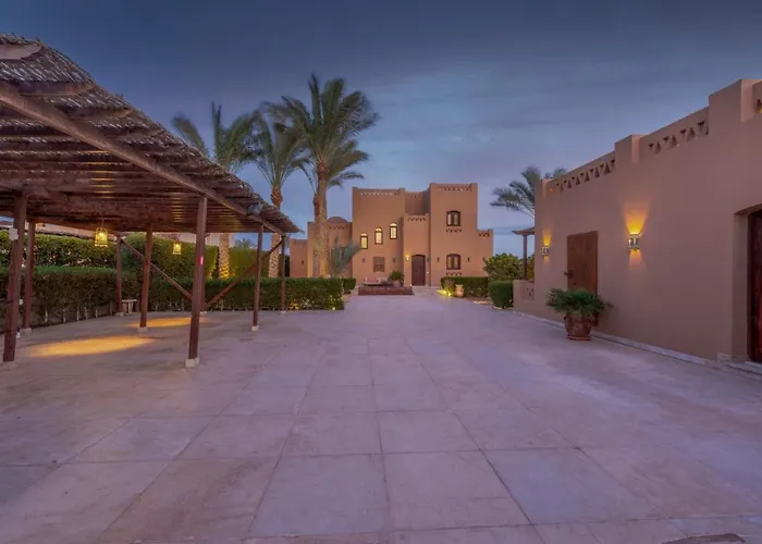 Elegant With A Star-shaped Swimming Pool In West Golf El Gouna & Lagoon فيلة *
