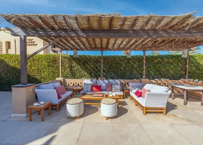 Elegant With A Star-shaped Swimming Pool In West Golf El Gouna & Lagoon *