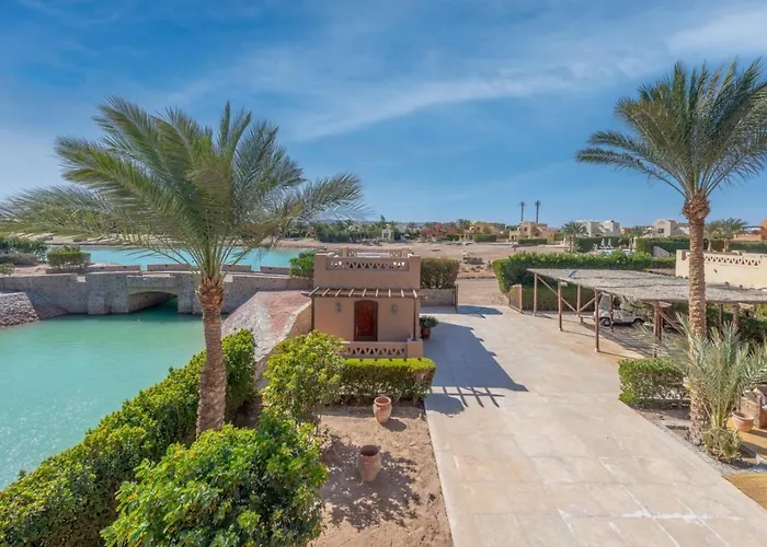 فيلة Elegant With A Star-shaped Swimming Pool In West Golf El Gouna & Lagoon الغردقة